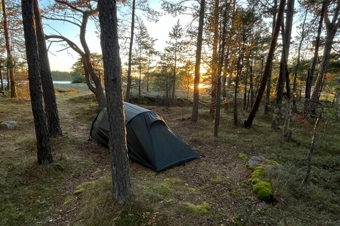 2-Day Kayak Tour in the Stockholm Archipelago - Equipment, Meals, and the Guide’s Role