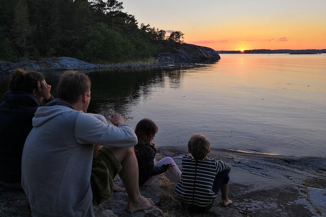 2-Day Small-Group Stockholm Archipelago Kayak Tour - Camp, Dinner, and Swedish Fika