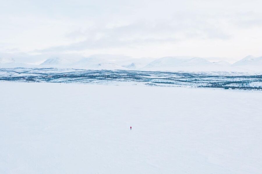 Abisko: Lake Torneträsk Arctic Ice Fishing Trip - The essentials at a glance