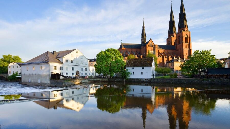 Best of Uppsala: Private Walking Tour with a Local - Uppsala University and the Carolina Rediviva area