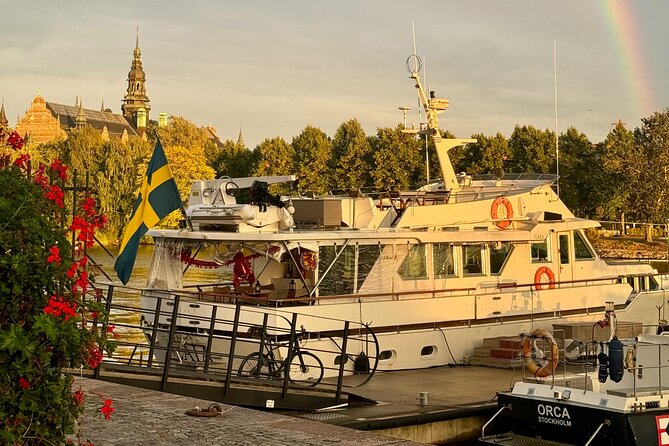 Exclusive Yacht Tour of Stockholm: sunset, dinner, lunch, cruise - Why Stockholm’s waterfront works so well by yacht