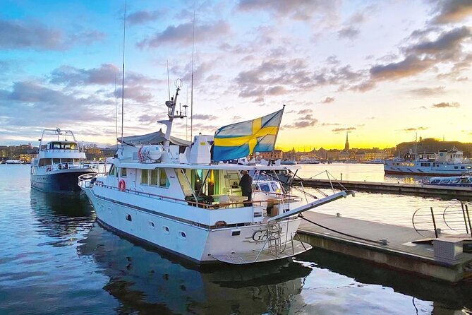 Exclusive Yacht Tour of Stockholm: sunset, dinner, lunch, cruise - Kastellholmen and the red fortress