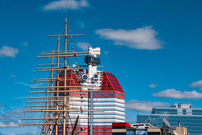 Explore Gothenburg in 60 minutes with a Local - Is $91.92 good value for one hour?