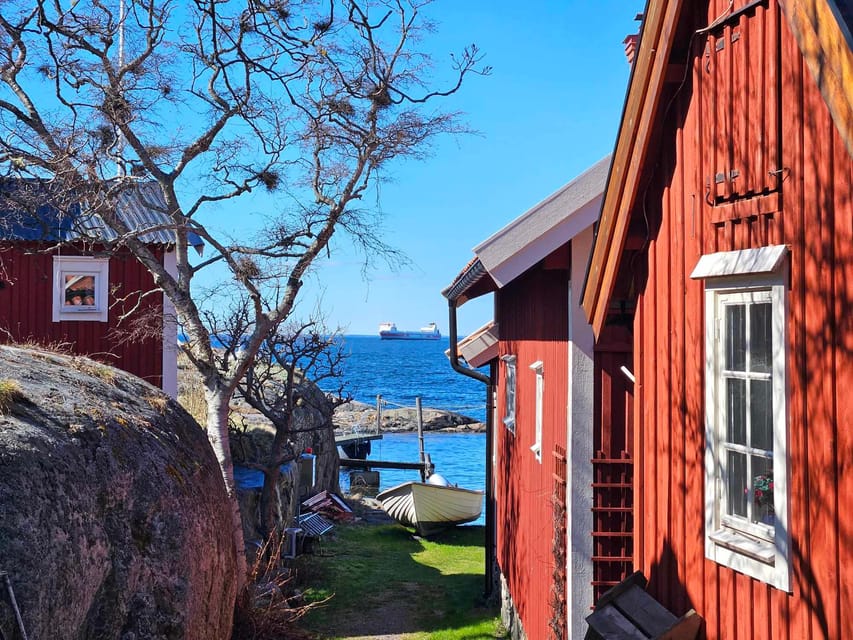 From Stockholm: Archipelago Hike to Landsort Lighthouse - Who should choose this Öja island outing?
