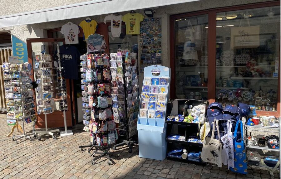 Gothenburg: Private Walking Tour with a Guide - Slowing down in Trädgårdsföreningen