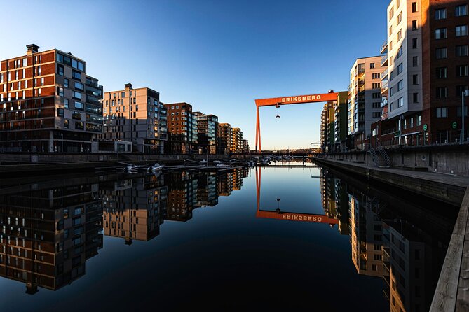 Gothenburg : Private Walking Tour with A Guide (Private tour) - Following Kungsportsavenyen Toward Gothenburg’s Cultural Center