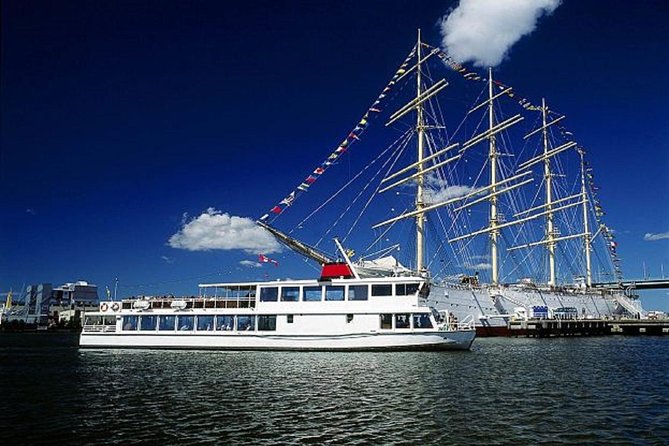 Guided boat tour to Vinga in Gothenburg - One hour on Vinga: lighthouse, trails, and sea air