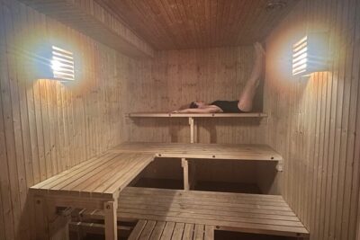 Icebathing and Sauna, Forest Hike and Fireplace Lunch – Private