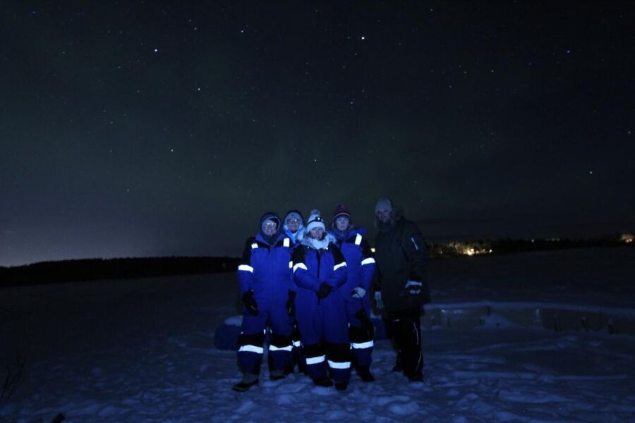 Kiruna: Build your own igloo overnight Tour - Who should book this Arctic night?