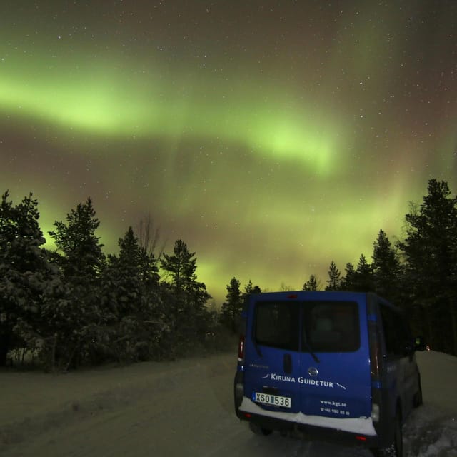 Kiruna: Northern Lights Minivan Chase with Warm Drink - Key points before you book