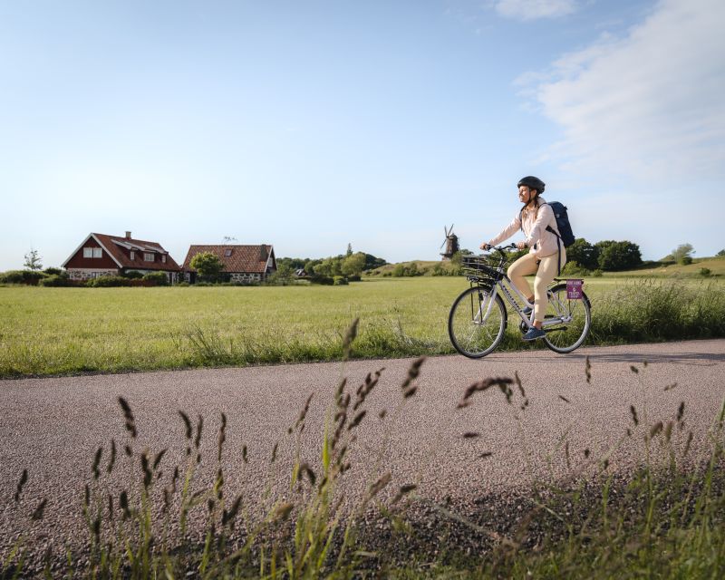 Malmö: City Bike Rental - Reaching Malmö’s Popular Tower