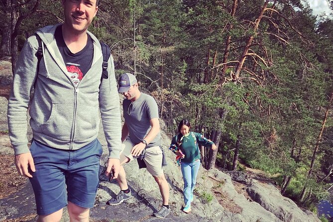 Midnight Sun and Campfire - National Park evening hike Stockholm - What the guiding adds to the evening