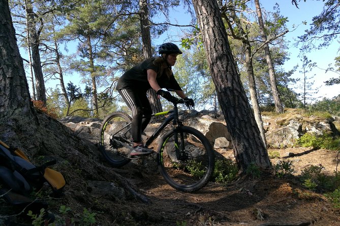 Mountain Biking Small-Group in Stockholm Forests for Beginners - Leaving Stockholm for Nackareservatet