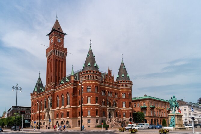 Old Town Helsingborg: Exploration Game and Self-Guided Tour - Oresundsparken, the longest outdoor stop