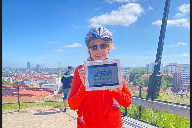 Private Bike Tour in Gothenburg with Pickup - Gustav Adolf’s Square and the city’s civic center