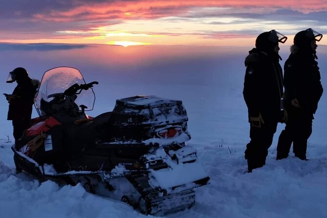 Snowmobile Safari to Lapland viewpoint - What this Kiruna snowmobile safari is really about