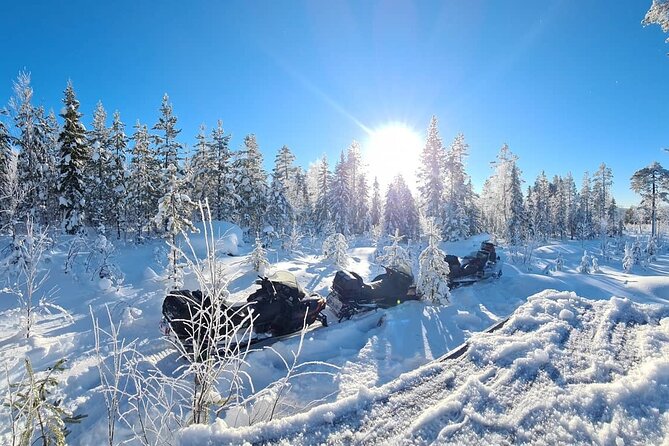 Snowmobile tour - What the private format means for you