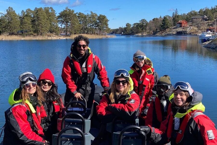 Stockholm: 2-Hour RIB Speed Boat Tour of the Archipelago - Vaxholm Fortress and the route home