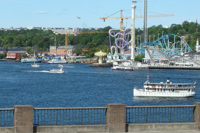 Stockholm- A Beauty On The Water: Old Town Walking Tour and Boat Trip Combined - Boarding at Strömkajen for the canal ride