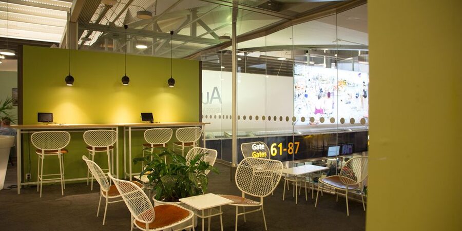 Stockholm Arlanda Airport (ARN): Premium Lounge Entry - Beer, wine, and other drinks
