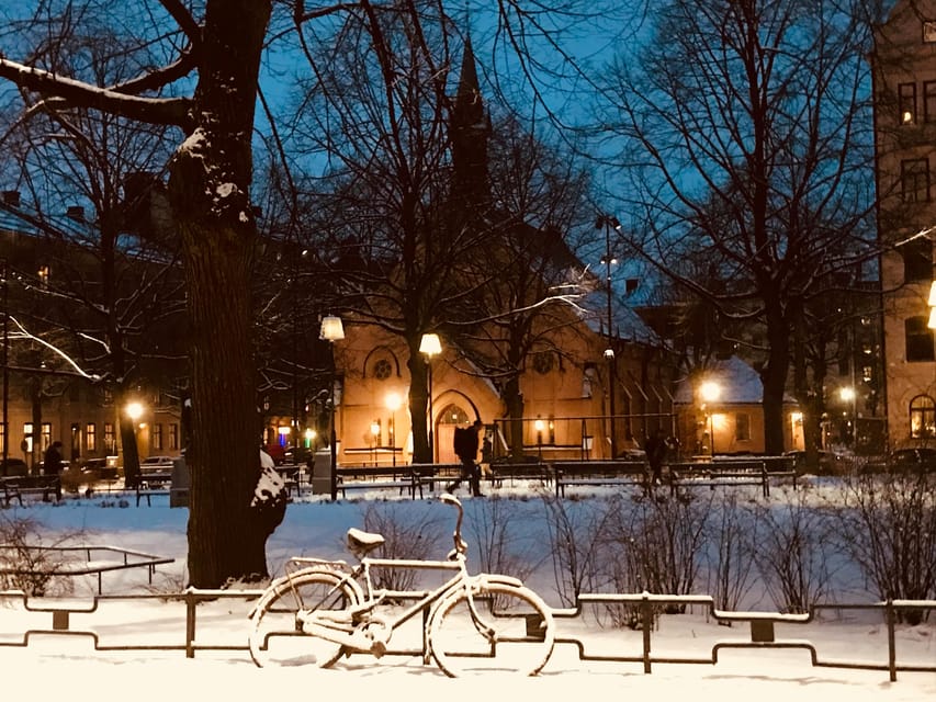 Stockholm: Christmas Markets & Lights Guided Walking Tour - Key things to know before you book