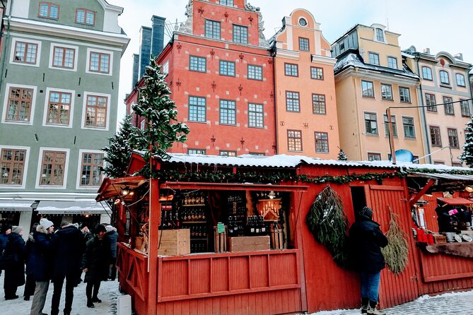 Stockholm Christmas Tour and Food Tasting Experience - Kungsträdgården, mulled wine, gingerbread, and skating