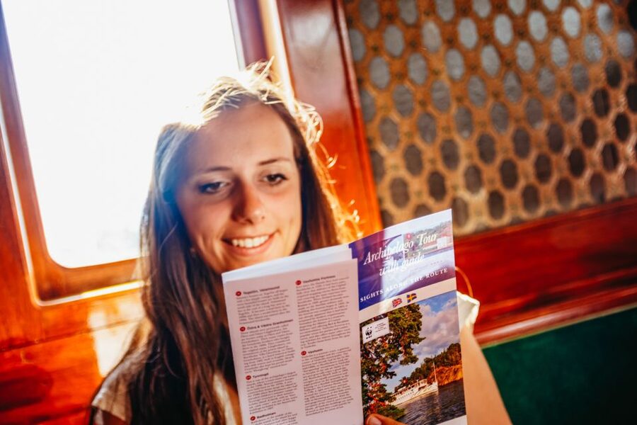 Stockholm: City Archipelago Sightseeing Cruise with Guide - Choosing between 1.5, 2.5, and 3 hours