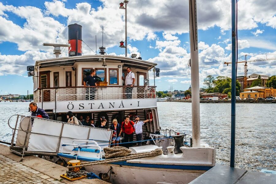 Stockholm: City Archipelago Sightseeing Cruise with Guide - Practical comfort and accessibility notes