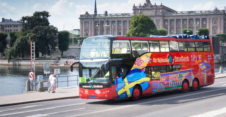 Stockholm: City Sightseeing Hop-On Hop-Off Bus Tour - Kungsträdgården, Strandvägen, and Karlaplan