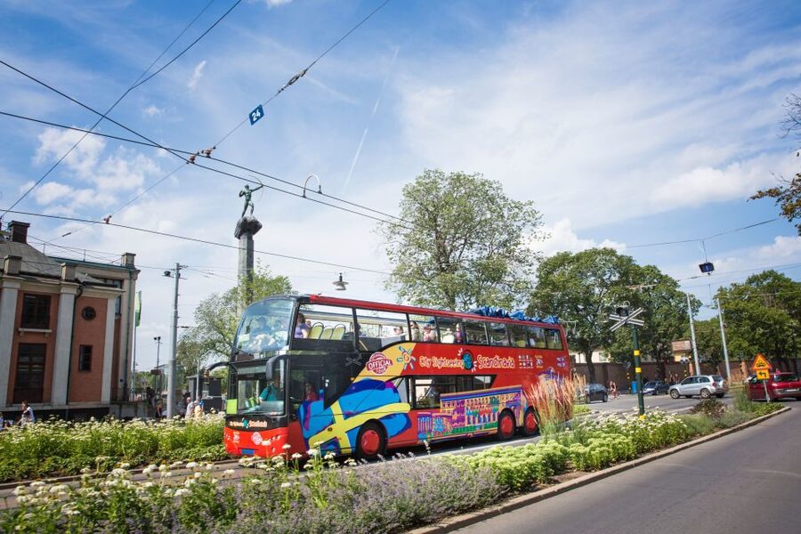 Stockholm: City Sightseeing Hop-On Hop-Off Bus Tour - ABBA The Museum, Gröna Lund, and Skansen