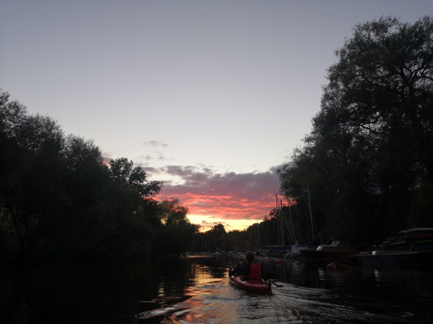 Stockholm Evening Kayak with BBQ. - Why this Stockholm evening works