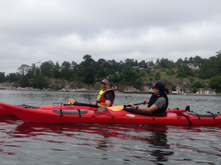 Stockholm Evening Kayak with BBQ. - Two hours around Långholmen Island