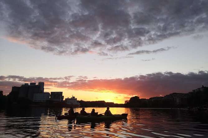 Stockholm Evening Kayak with BBQ - Small Group - Is $143.95 a fair price?