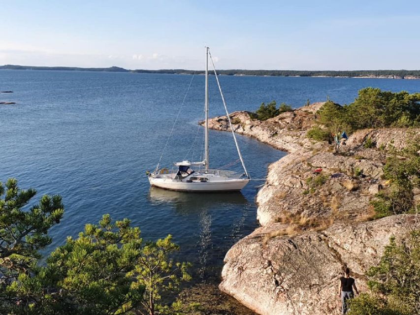 Stockholm: Full Day Archipelago Sailing Tour with Lunch - Setting sail from Nynäshamn