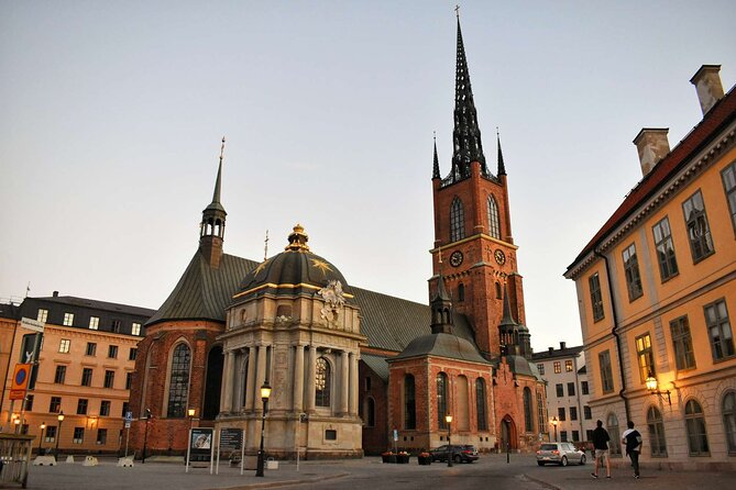 Stockholm Ghost Hunt: Self-Guided Tour and Puzzle Adventure - Starting at Wrangel Palace and Riddarholmen
