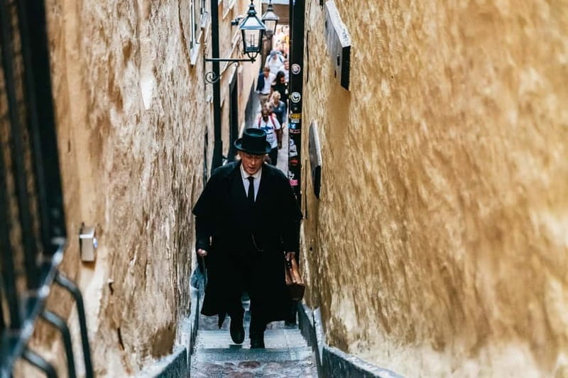 Stockholm: Ghost Walk and Historical Tour - Why the guide matters so much