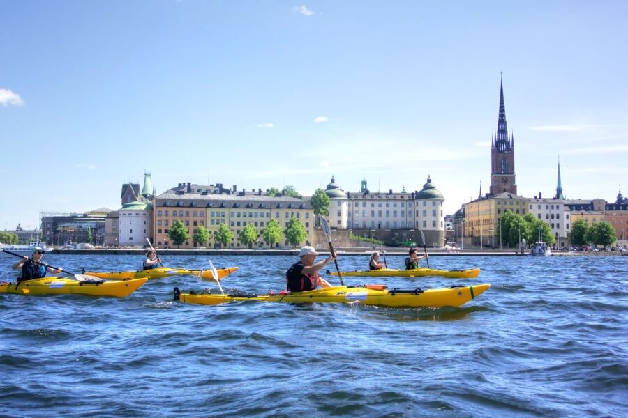 Stockholm: Guided Kayak City Tour & Optional Midsummer Meal - Morning paddle or evening outing with dinner