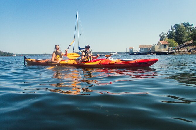 Stockholm: Kayaking tour around Vaxholm Archipelago with Fika - The fika break is more than a snack