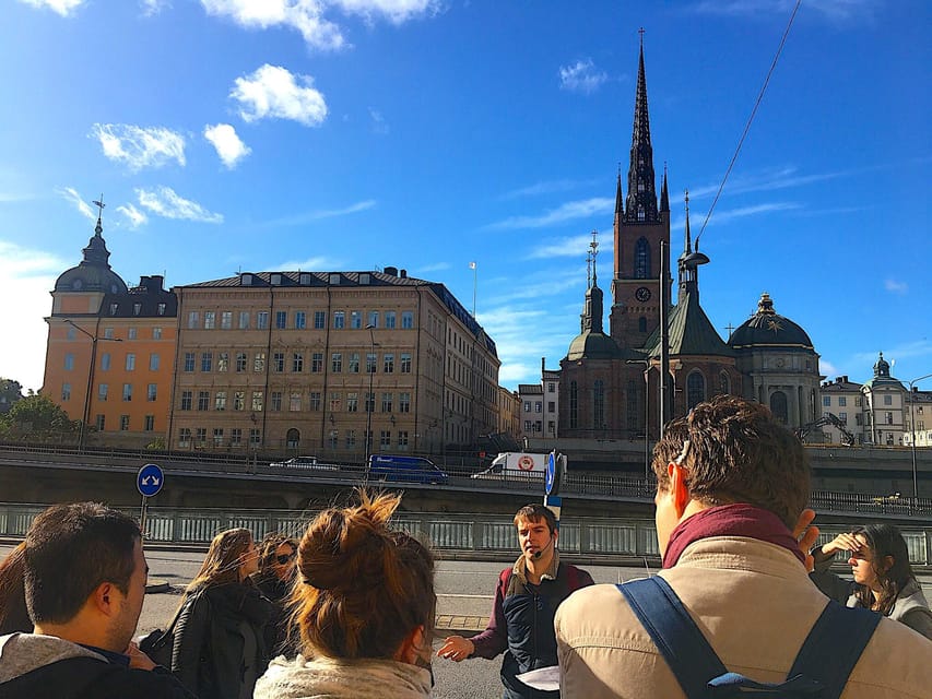 Stockholm: Modern City Walking Tour with Local Guide - King’s Garden and New Bridge Square