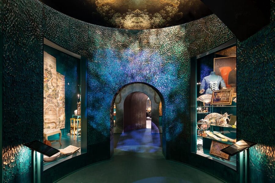 Stockholm: Nordiska Museet Entry Ticket - The museum shop and restaurant help extend the visit