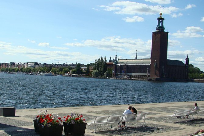 Stockholm Old Town and the Vasa Museum, a Small Group Walking Tour. - Riddarholmen puts Stockholm in its setting