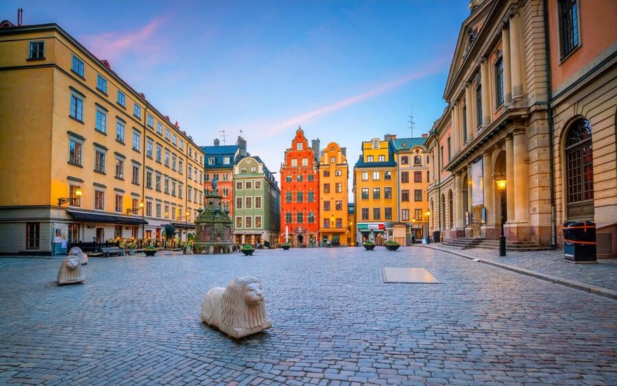 Stockholm: Old Town Highlights Private Walking Tour - Should you book the Stockholm Old Town private tour?