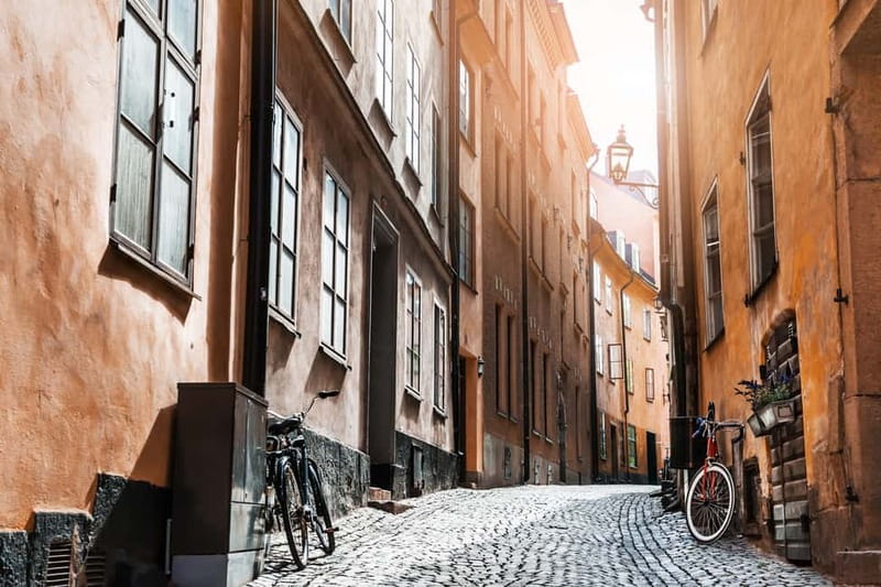 Stockholm: Old Town Historical Walking Tour - The main square, German church, and Stockholm’s darker stories