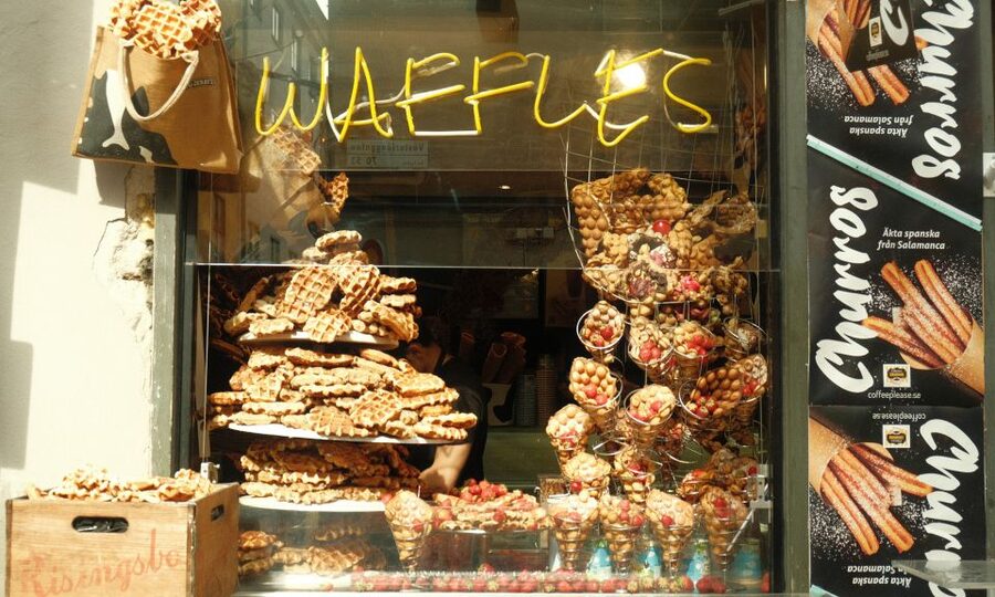 Stockholm: Old Town Self-Guided Tour Learn and solve Puzzles - Key points to know before you book