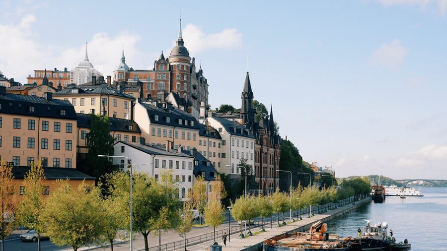 Stockholm: Old Town Walking Tour, stories and secrets - Why this two-hour walk works so well