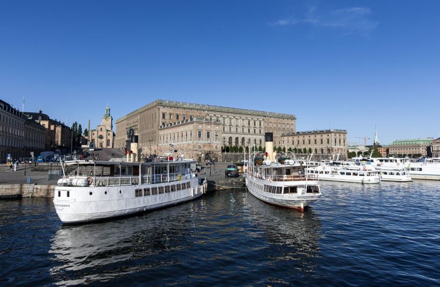 Stockholm: Old Town Walking Tour w/ Vasa Museum & Boat Ride - Key Points At A Glance