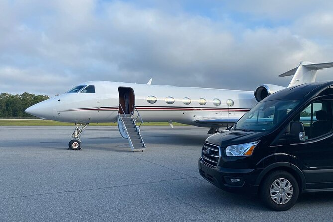 Stockholm Port to Stockholm Arlanda Airport (ARN) - Departure Private Transfer - Vehicle comfort, luggage, and child seats