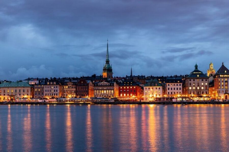 Stockholm: Private Custom Walking Tour With A Tour Guide - Why a private Stockholm walk makes sense