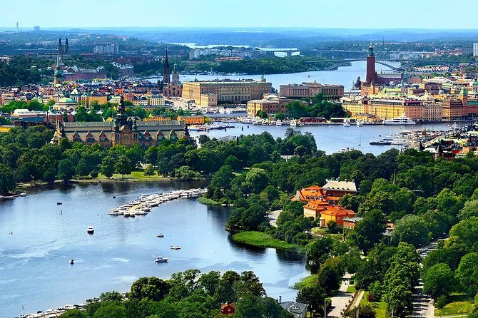 Stockholm Private Tours by Locals: 100% Personalized, See the City Unscripted - Gamla Stan and the Royal Palace
