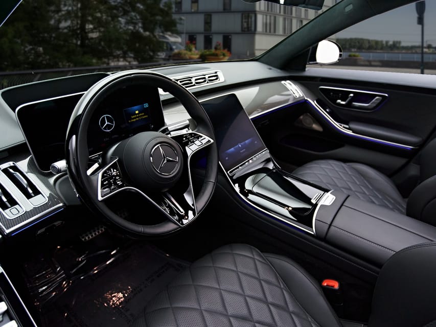 Stockholm- Private transfer to/from Arlanda Airport and city - Who gets the most from this transfer?